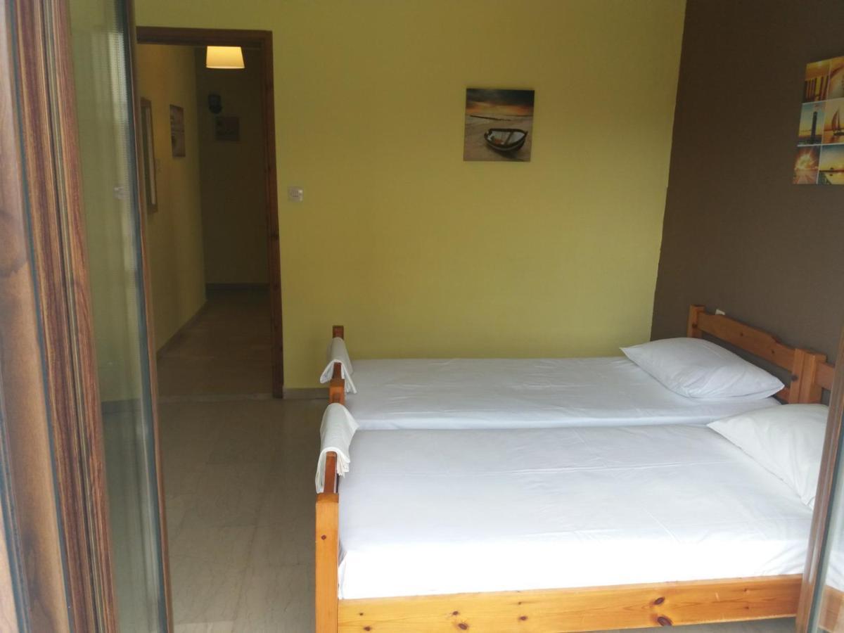 Apartment P.a.g Nea Roda